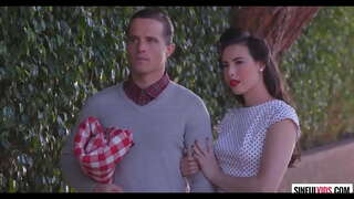 Hot par Casey Calvert og Robby Echo udendørs sex Hot par Casey Calvert og Robby Echo udendørs sex