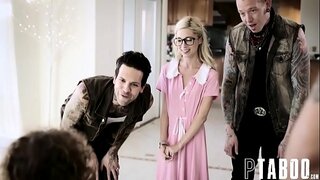 הייס טין באַבע געטינג פאַקט ערשטער צייַט